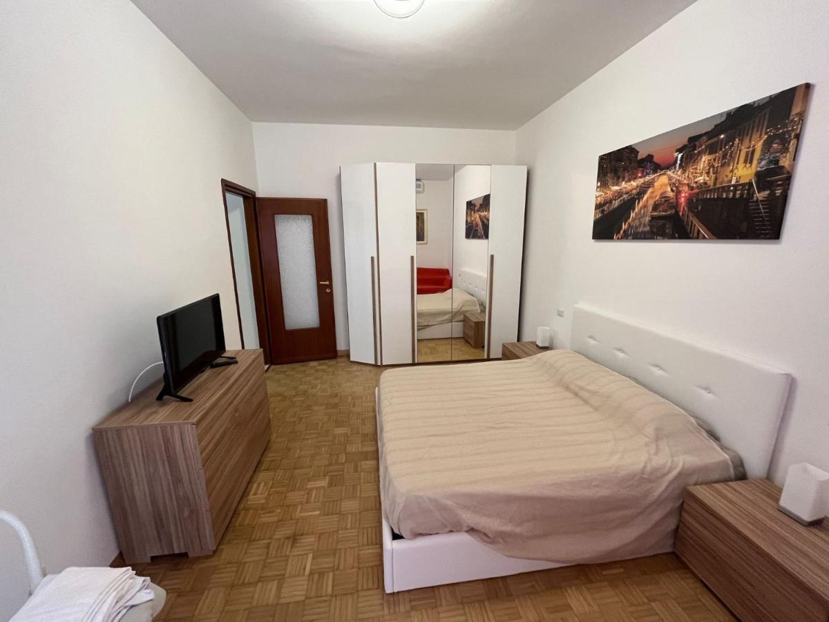 Casa Vittoria A Due Passi Da Milano Apartment Cesano Boscone Luaran gambar